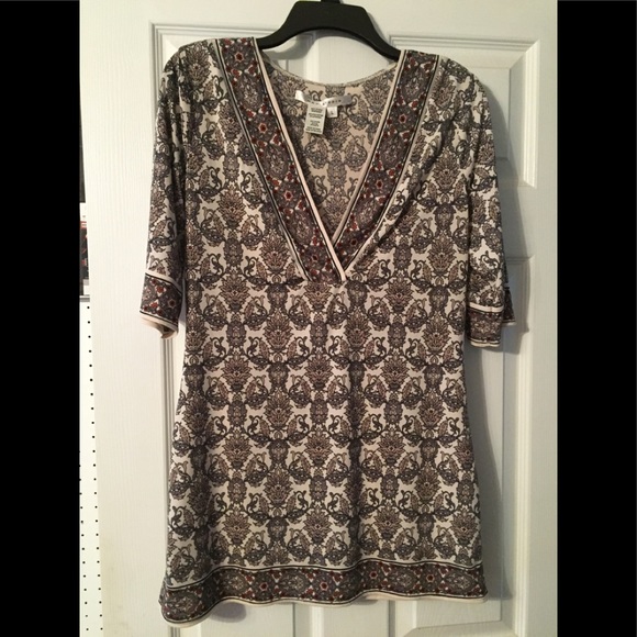 Top never wore. - Picture 1 of 2